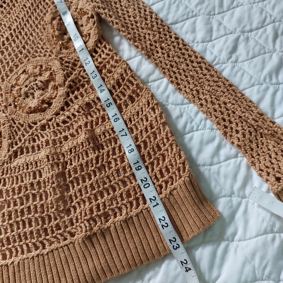 TOMMY BAHAMA TAN CROCHET BOHO OPEN STITCH SWEATER - Picture 10 of 13